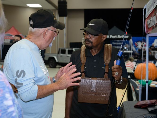 24610E4C-CB81-4E2A-9AEE-6042C5D7E513